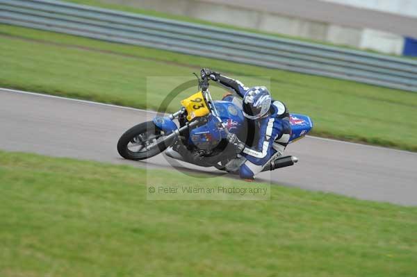 Motorcycle action photographs;Rockingham;Rockingham photographs;Trackday digital images;event digital images;eventdigitalimages;no limits trackday;peter wileman photography;rockingham corby northamptonshire;trackday;trackday photos