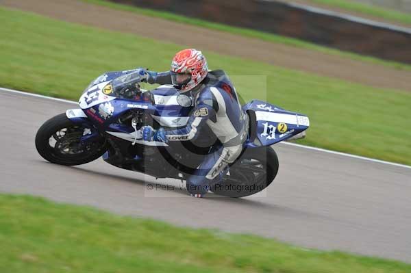 Motorcycle action photographs;Rockingham;Rockingham photographs;Trackday digital images;event digital images;eventdigitalimages;no limits trackday;peter wileman photography;rockingham corby northamptonshire;trackday;trackday photos