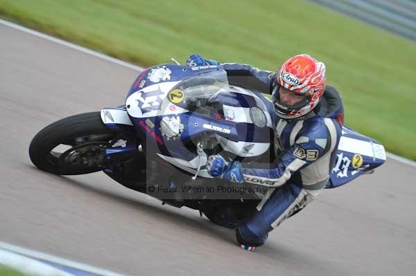 Motorcycle action photographs;Rockingham;Rockingham photographs;Trackday digital images;event digital images;eventdigitalimages;no limits trackday;peter wileman photography;rockingham corby northamptonshire;trackday;trackday photos