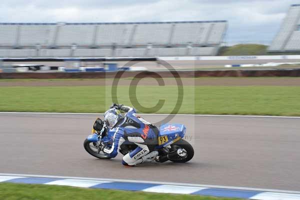 Motorcycle action photographs;Rockingham;Rockingham photographs;Trackday digital images;event digital images;eventdigitalimages;no limits trackday;peter wileman photography;rockingham corby northamptonshire;trackday;trackday photos