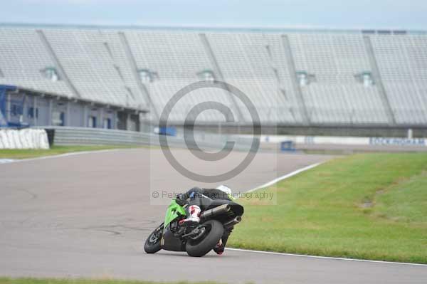 Motorcycle action photographs;Rockingham;Rockingham photographs;Trackday digital images;event digital images;eventdigitalimages;no limits trackday;peter wileman photography;rockingham corby northamptonshire;trackday;trackday photos