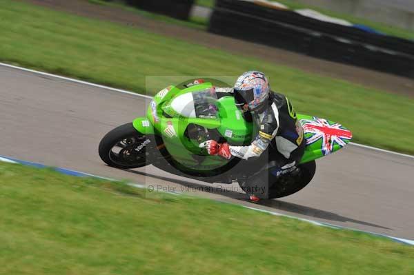 Motorcycle action photographs;Rockingham;Rockingham photographs;Trackday digital images;event digital images;eventdigitalimages;no limits trackday;peter wileman photography;rockingham corby northamptonshire;trackday;trackday photos