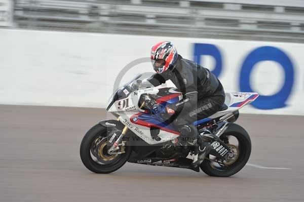 Motorcycle action photographs;Rockingham;Rockingham photographs;Trackday digital images;event digital images;eventdigitalimages;no limits trackday;peter wileman photography;rockingham corby northamptonshire;trackday;trackday photos