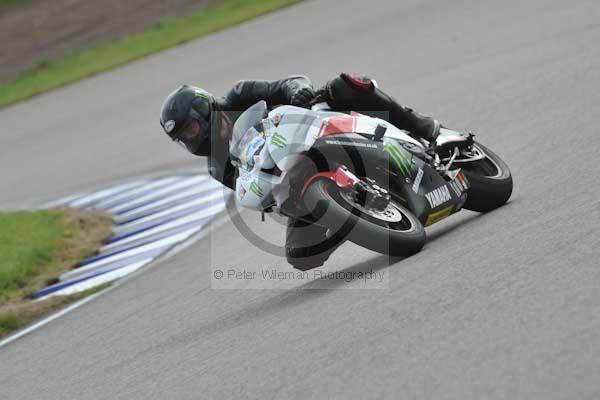 Motorcycle action photographs;Rockingham;Rockingham photographs;Trackday digital images;event digital images;eventdigitalimages;no limits trackday;peter wileman photography;rockingham corby northamptonshire;trackday;trackday photos