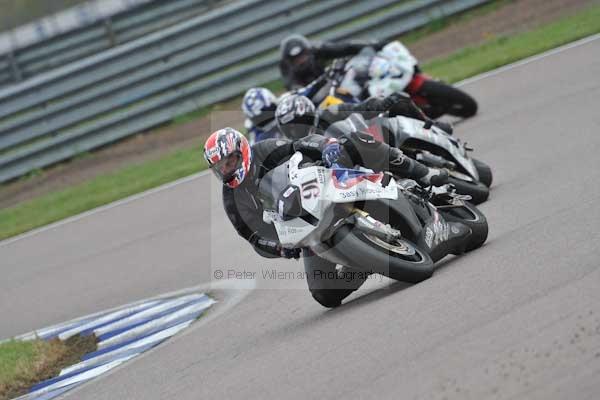 Motorcycle action photographs;Rockingham;Rockingham photographs;Trackday digital images;event digital images;eventdigitalimages;no limits trackday;peter wileman photography;rockingham corby northamptonshire;trackday;trackday photos