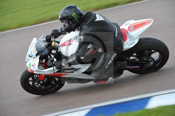 Motorcycle action photographs;Rockingham;Rockingham photographs;Trackday digital images;event digital images;eventdigitalimages;no limits trackday;peter wileman photography;rockingham corby northamptonshire;trackday;trackday photos