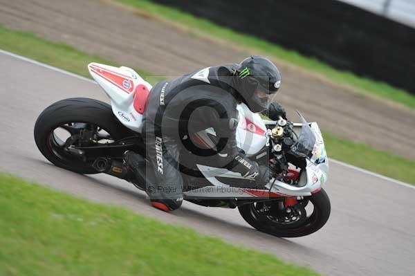Motorcycle action photographs;Rockingham;Rockingham photographs;Trackday digital images;event digital images;eventdigitalimages;no limits trackday;peter wileman photography;rockingham corby northamptonshire;trackday;trackday photos