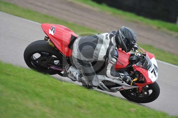 Motorcycle action photographs;Rockingham;Rockingham photographs;Trackday digital images;event digital images;eventdigitalimages;no limits trackday;peter wileman photography;rockingham corby northamptonshire;trackday;trackday photos