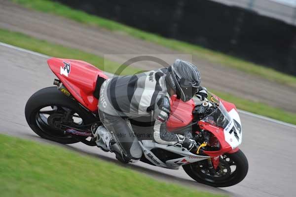 Motorcycle action photographs;Rockingham;Rockingham photographs;Trackday digital images;event digital images;eventdigitalimages;no limits trackday;peter wileman photography;rockingham corby northamptonshire;trackday;trackday photos