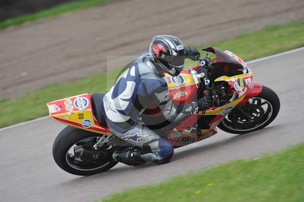 Motorcycle action photographs;Rockingham;Rockingham photographs;Trackday digital images;event digital images;eventdigitalimages;no limits trackday;peter wileman photography;rockingham corby northamptonshire;trackday;trackday photos