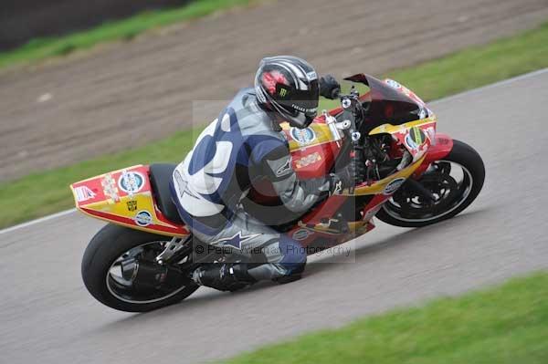 Motorcycle action photographs;Rockingham;Rockingham photographs;Trackday digital images;event digital images;eventdigitalimages;no limits trackday;peter wileman photography;rockingham corby northamptonshire;trackday;trackday photos