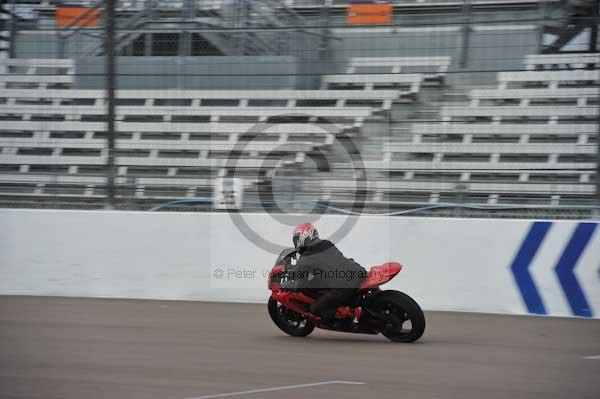 Motorcycle action photographs;Rockingham;Rockingham photographs;Trackday digital images;event digital images;eventdigitalimages;no limits trackday;peter wileman photography;rockingham corby northamptonshire;trackday;trackday photos