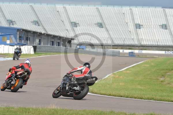 Motorcycle action photographs;Rockingham;Rockingham photographs;Trackday digital images;event digital images;eventdigitalimages;no limits trackday;peter wileman photography;rockingham corby northamptonshire;trackday;trackday photos