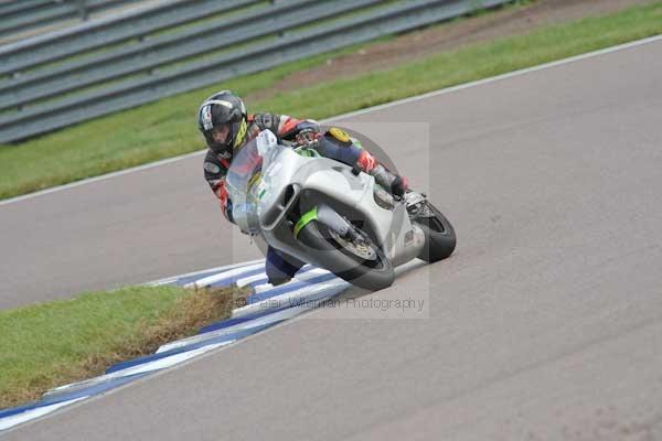 Motorcycle action photographs;Rockingham;Rockingham photographs;Trackday digital images;event digital images;eventdigitalimages;no limits trackday;peter wileman photography;rockingham corby northamptonshire;trackday;trackday photos