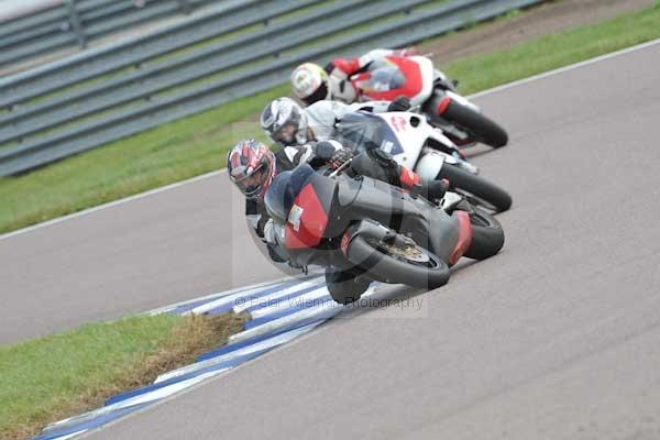 Motorcycle action photographs;Rockingham;Rockingham photographs;Trackday digital images;event digital images;eventdigitalimages;no limits trackday;peter wileman photography;rockingham corby northamptonshire;trackday;trackday photos