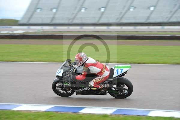 Motorcycle action photographs;Rockingham;Rockingham photographs;Trackday digital images;event digital images;eventdigitalimages;no limits trackday;peter wileman photography;rockingham corby northamptonshire;trackday;trackday photos