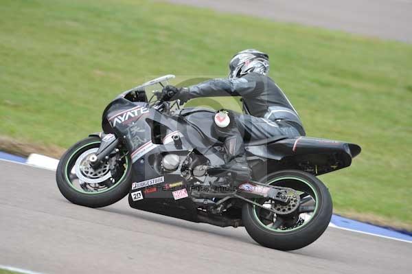 Motorcycle action photographs;Rockingham;Rockingham photographs;Trackday digital images;event digital images;eventdigitalimages;no limits trackday;peter wileman photography;rockingham corby northamptonshire;trackday;trackday photos