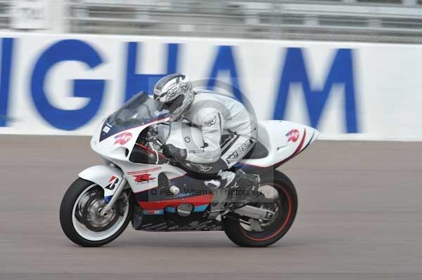 Motorcycle action photographs;Rockingham;Rockingham photographs;Trackday digital images;event digital images;eventdigitalimages;no limits trackday;peter wileman photography;rockingham corby northamptonshire;trackday;trackday photos