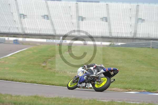 Motorcycle action photographs;Rockingham;Rockingham photographs;Trackday digital images;event digital images;eventdigitalimages;no limits trackday;peter wileman photography;rockingham corby northamptonshire;trackday;trackday photos