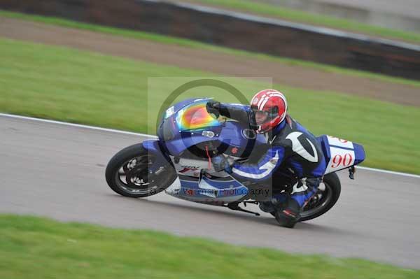 Motorcycle action photographs;Rockingham;Rockingham photographs;Trackday digital images;event digital images;eventdigitalimages;no limits trackday;peter wileman photography;rockingham corby northamptonshire;trackday;trackday photos