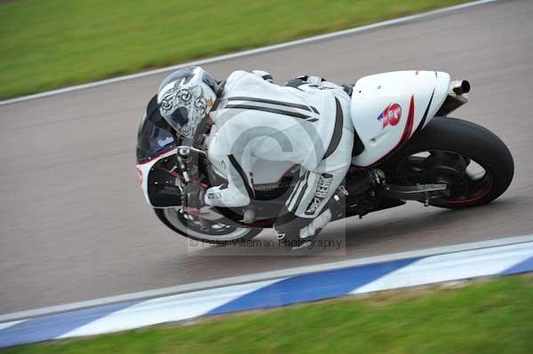 Motorcycle action photographs;Rockingham;Rockingham photographs;Trackday digital images;event digital images;eventdigitalimages;no limits trackday;peter wileman photography;rockingham corby northamptonshire;trackday;trackday photos