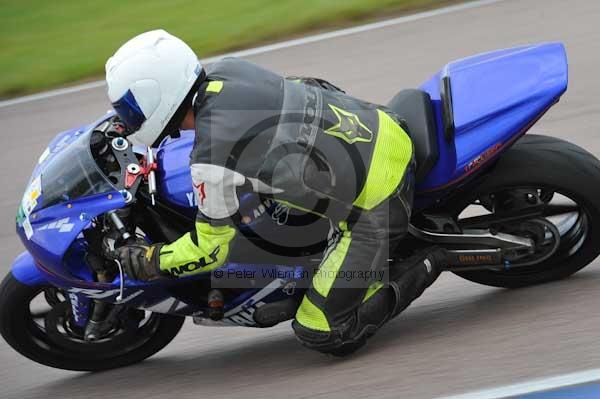 Motorcycle action photographs;Rockingham;Rockingham photographs;Trackday digital images;event digital images;eventdigitalimages;no limits trackday;peter wileman photography;rockingham corby northamptonshire;trackday;trackday photos