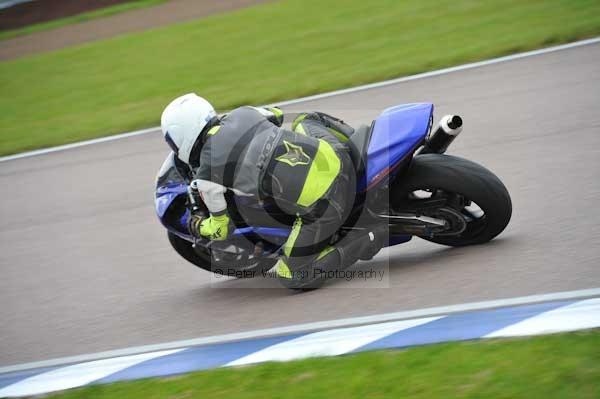 Motorcycle action photographs;Rockingham;Rockingham photographs;Trackday digital images;event digital images;eventdigitalimages;no limits trackday;peter wileman photography;rockingham corby northamptonshire;trackday;trackday photos