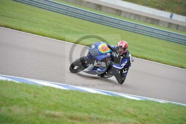 Motorcycle action photographs;Rockingham;Rockingham photographs;Trackday digital images;event digital images;eventdigitalimages;no limits trackday;peter wileman photography;rockingham corby northamptonshire;trackday;trackday photos