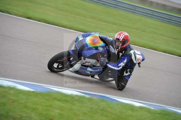 Motorcycle action photographs;Rockingham;Rockingham photographs;Trackday digital images;event digital images;eventdigitalimages;no limits trackday;peter wileman photography;rockingham corby northamptonshire;trackday;trackday photos
