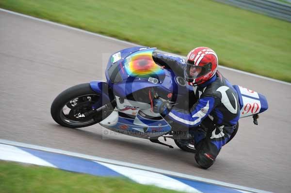 Motorcycle action photographs;Rockingham;Rockingham photographs;Trackday digital images;event digital images;eventdigitalimages;no limits trackday;peter wileman photography;rockingham corby northamptonshire;trackday;trackday photos