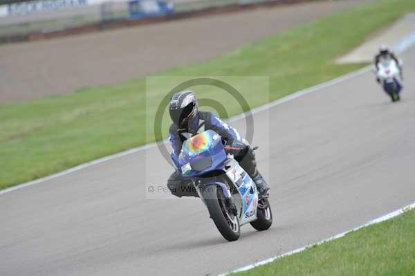 Motorcycle action photographs;Rockingham;Rockingham photographs;Trackday digital images;event digital images;eventdigitalimages;no limits trackday;peter wileman photography;rockingham corby northamptonshire;trackday;trackday photos