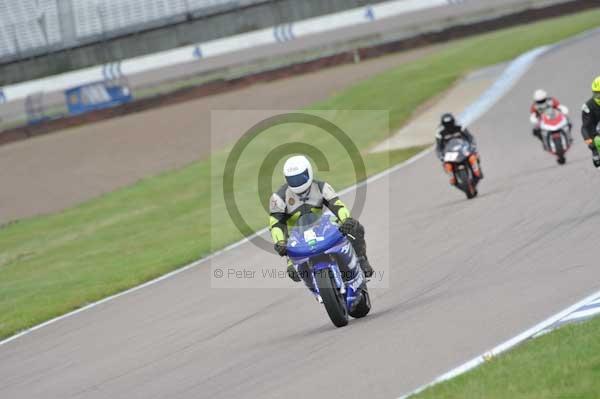 Motorcycle action photographs;Rockingham;Rockingham photographs;Trackday digital images;event digital images;eventdigitalimages;no limits trackday;peter wileman photography;rockingham corby northamptonshire;trackday;trackday photos