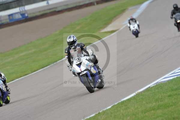 Motorcycle action photographs;Rockingham;Rockingham photographs;Trackday digital images;event digital images;eventdigitalimages;no limits trackday;peter wileman photography;rockingham corby northamptonshire;trackday;trackday photos