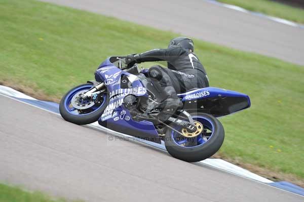 Motorcycle action photographs;Rockingham;Rockingham photographs;Trackday digital images;event digital images;eventdigitalimages;no limits trackday;peter wileman photography;rockingham corby northamptonshire;trackday;trackday photos