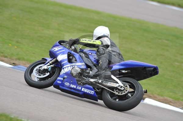 Motorcycle action photographs;Rockingham;Rockingham photographs;Trackday digital images;event digital images;eventdigitalimages;no limits trackday;peter wileman photography;rockingham corby northamptonshire;trackday;trackday photos