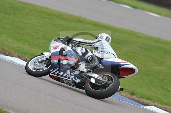 Motorcycle action photographs;Rockingham;Rockingham photographs;Trackday digital images;event digital images;eventdigitalimages;no limits trackday;peter wileman photography;rockingham corby northamptonshire;trackday;trackday photos