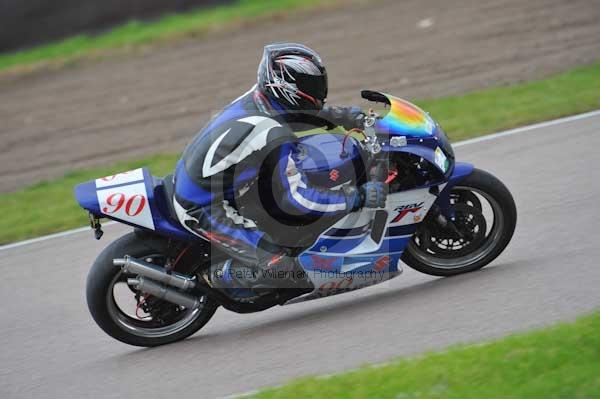 Motorcycle action photographs;Rockingham;Rockingham photographs;Trackday digital images;event digital images;eventdigitalimages;no limits trackday;peter wileman photography;rockingham corby northamptonshire;trackday;trackday photos