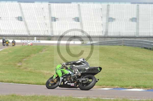 Motorcycle action photographs;Rockingham;Rockingham photographs;Trackday digital images;event digital images;eventdigitalimages;no limits trackday;peter wileman photography;rockingham corby northamptonshire;trackday;trackday photos