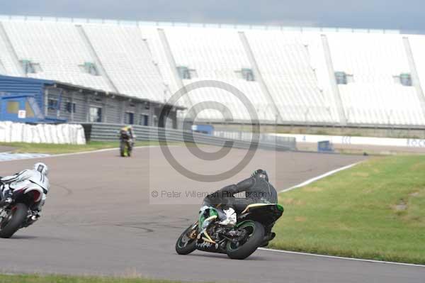 Motorcycle action photographs;Rockingham;Rockingham photographs;Trackday digital images;event digital images;eventdigitalimages;no limits trackday;peter wileman photography;rockingham corby northamptonshire;trackday;trackday photos