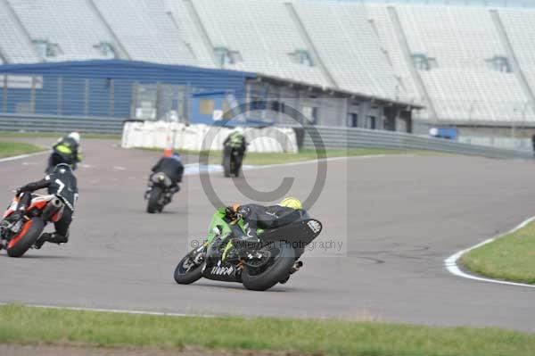 Motorcycle action photographs;Rockingham;Rockingham photographs;Trackday digital images;event digital images;eventdigitalimages;no limits trackday;peter wileman photography;rockingham corby northamptonshire;trackday;trackday photos