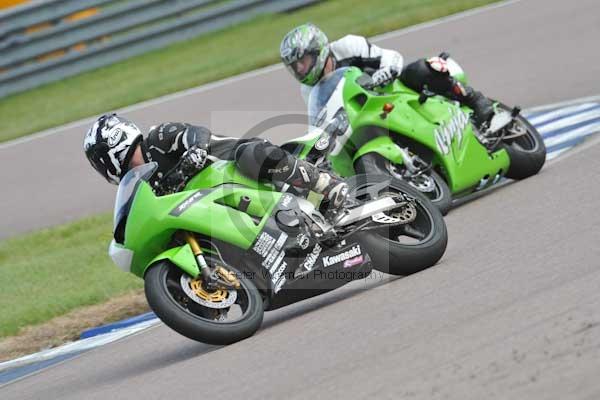 Motorcycle action photographs;Rockingham;Rockingham photographs;Trackday digital images;event digital images;eventdigitalimages;no limits trackday;peter wileman photography;rockingham corby northamptonshire;trackday;trackday photos