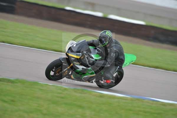 Motorcycle action photographs;Rockingham;Rockingham photographs;Trackday digital images;event digital images;eventdigitalimages;no limits trackday;peter wileman photography;rockingham corby northamptonshire;trackday;trackday photos