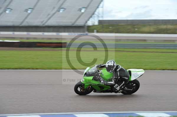 Motorcycle action photographs;Rockingham;Rockingham photographs;Trackday digital images;event digital images;eventdigitalimages;no limits trackday;peter wileman photography;rockingham corby northamptonshire;trackday;trackday photos