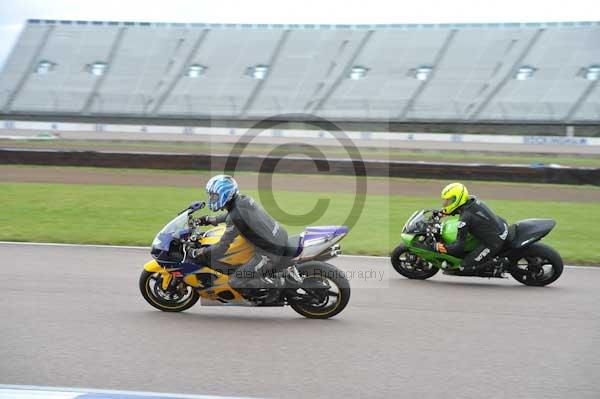 Motorcycle action photographs;Rockingham;Rockingham photographs;Trackday digital images;event digital images;eventdigitalimages;no limits trackday;peter wileman photography;rockingham corby northamptonshire;trackday;trackday photos