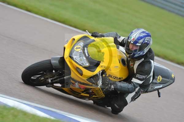 Motorcycle action photographs;Rockingham;Rockingham photographs;Trackday digital images;event digital images;eventdigitalimages;no limits trackday;peter wileman photography;rockingham corby northamptonshire;trackday;trackday photos