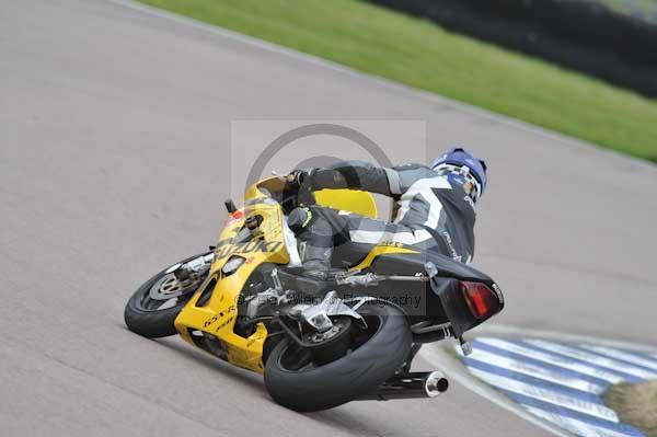 Motorcycle action photographs;Rockingham;Rockingham photographs;Trackday digital images;event digital images;eventdigitalimages;no limits trackday;peter wileman photography;rockingham corby northamptonshire;trackday;trackday photos