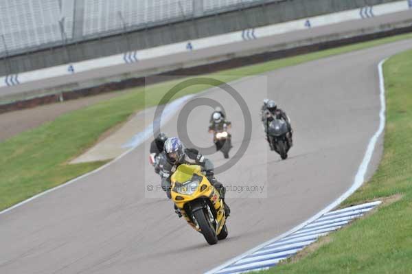 Motorcycle action photographs;Rockingham;Rockingham photographs;Trackday digital images;event digital images;eventdigitalimages;no limits trackday;peter wileman photography;rockingham corby northamptonshire;trackday;trackday photos