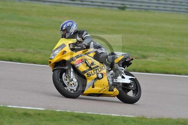 Motorcycle action photographs;Rockingham;Rockingham photographs;Trackday digital images;event digital images;eventdigitalimages;no limits trackday;peter wileman photography;rockingham corby northamptonshire;trackday;trackday photos