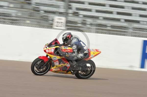 Motorcycle action photographs;Rockingham;Rockingham photographs;Trackday digital images;event digital images;eventdigitalimages;no limits trackday;peter wileman photography;rockingham corby northamptonshire;trackday;trackday photos