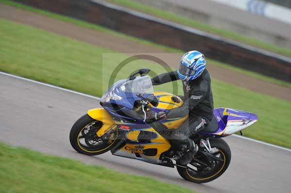 Motorcycle action photographs;Rockingham;Rockingham photographs;Trackday digital images;event digital images;eventdigitalimages;no limits trackday;peter wileman photography;rockingham corby northamptonshire;trackday;trackday photos